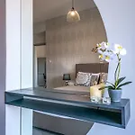 Bay B1 * Selianítika