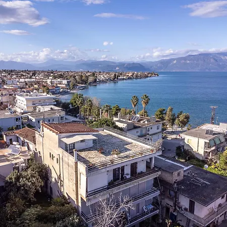 Bay B1 Apartment Selianitika