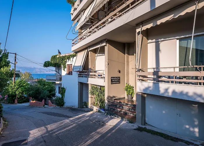 Bay B1 * Selianítika